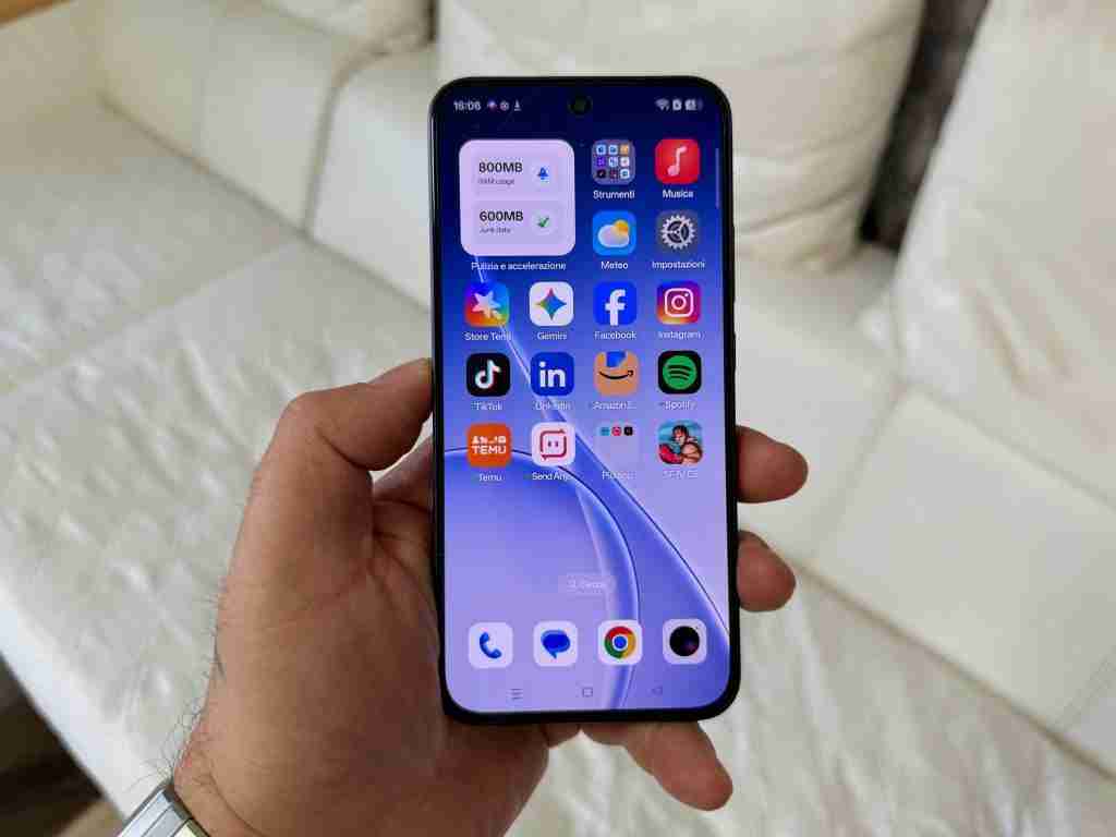 Recensione OPPO Reno15 FS 5G img 5744