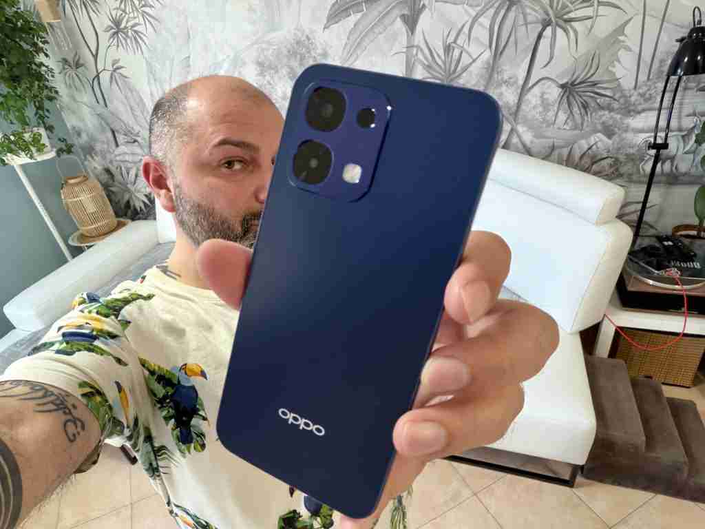 OPPO A6 Pro 5G img 9071