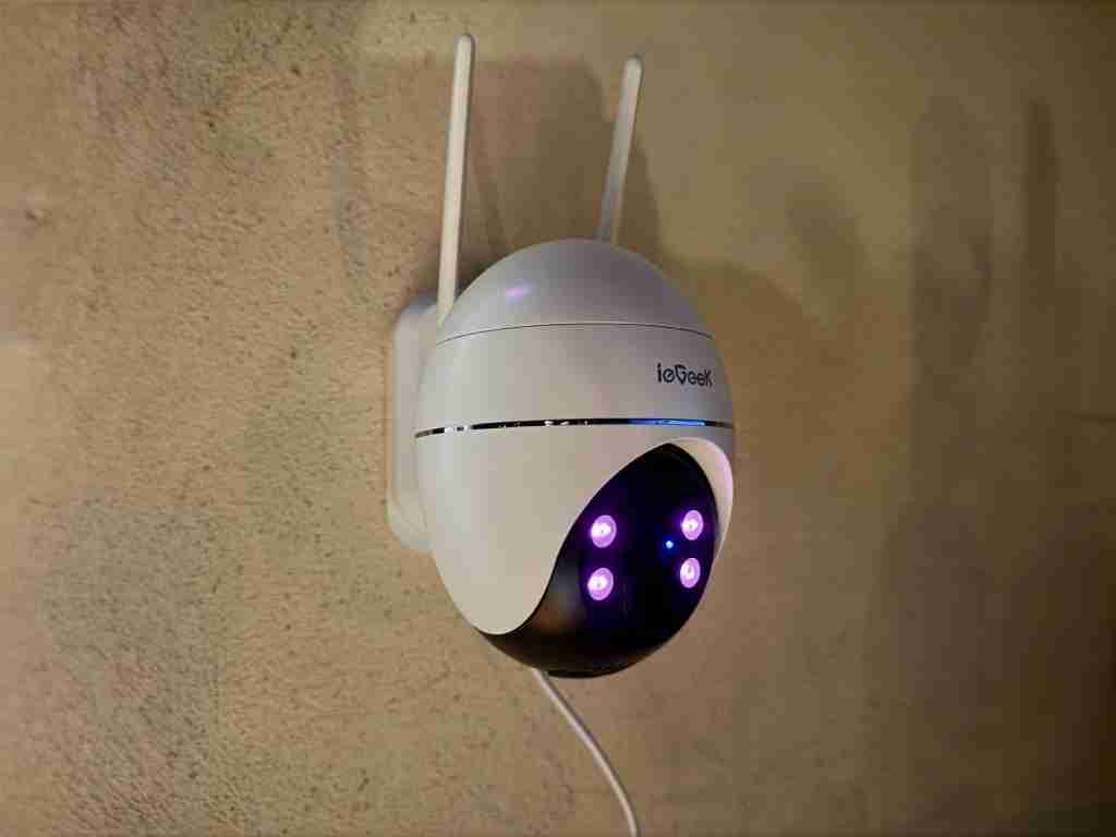 ieGeek Wireless 24/7 Recording Camera S7 img 3782