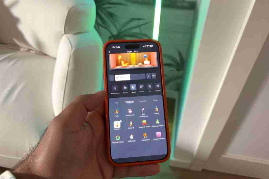 NEEWER NF01 Smart Floor Lamp aa6fbf8d 3b06 4a7c b4b7 962a5950174f