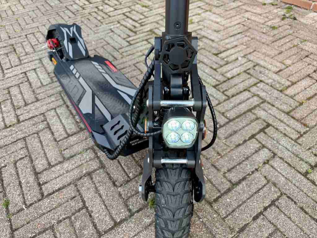 Backfire M8 Rover Electric Scooter img 8258