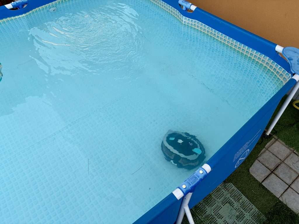 Brinbo S2 Cordless Pool Vacuum Robot img 4274