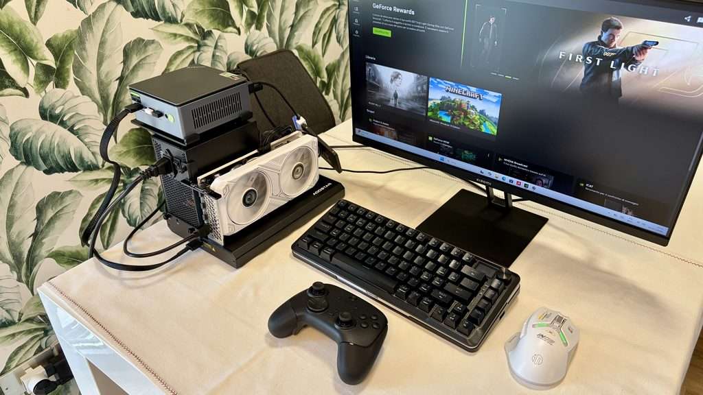 AOOSTAR EG01 e RTX 5050 SOYO img 4733
